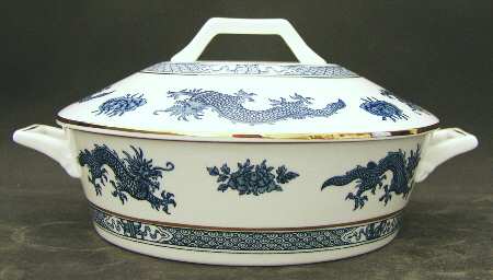 Blue Dragon Round Covered Vegetable