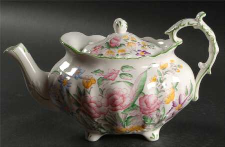 Bridal Rose Teapot & Lid