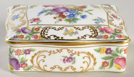 Dresden Sprays Cigarette Box & Lid