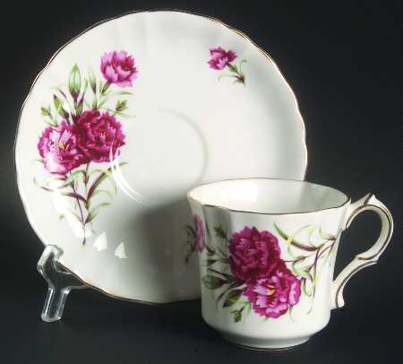 Flowers of Shakespeare's Day Flat Cup & Saucer Set