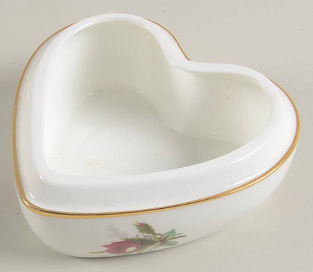 Grandmother's Rose Heart Shape Box No Lid