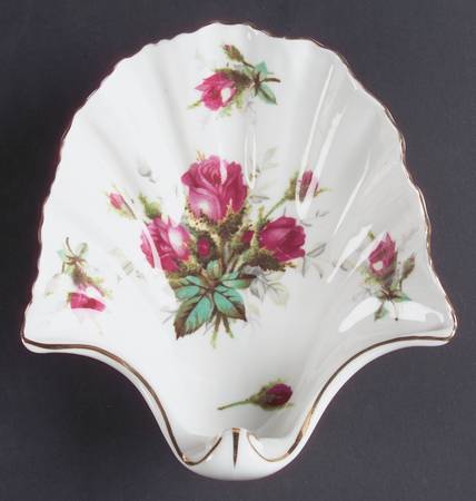 Grandmother's Rose 6" Shell Shaped Dish