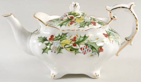 Christmas Holly Individual Teapot & Lid