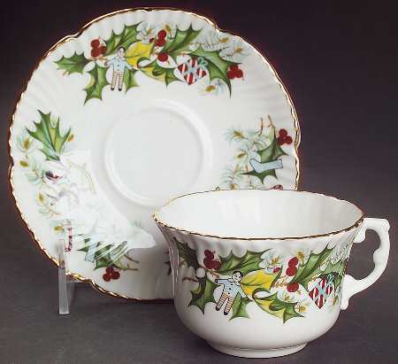 Christmas Holly Flat Cup & Saucer Set