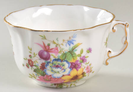 Howard Sprays (Scalloped, Embossed) Flat Cup