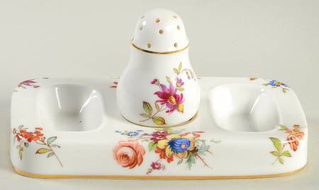 Howard Sprays (Scalloped, Embossed) Double Salt Dip & Shaker