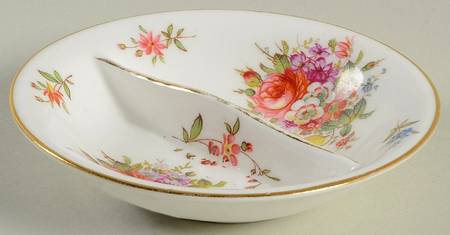 Howard Sprays (Scalloped, Embossed) Double Salt Dip by Hammersley