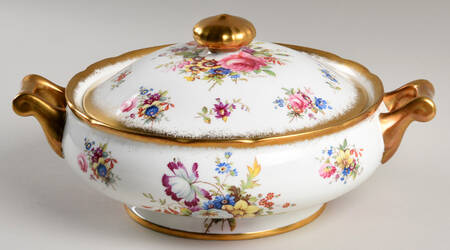 Lady Patricia (Scalloped, Embossed) Round Covered Vegetable by Hammersley