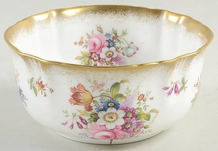 Lady Patricia (Scalloped, Embossed) Cranberry Bowl
