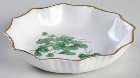 Lucky Shamrock (Embossed Scrolls) 4" Savoy Sweet Dish