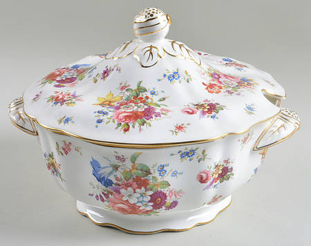 Minuet Tureen &  Lid