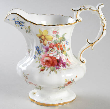 Minuet 8 Oz Pitcher