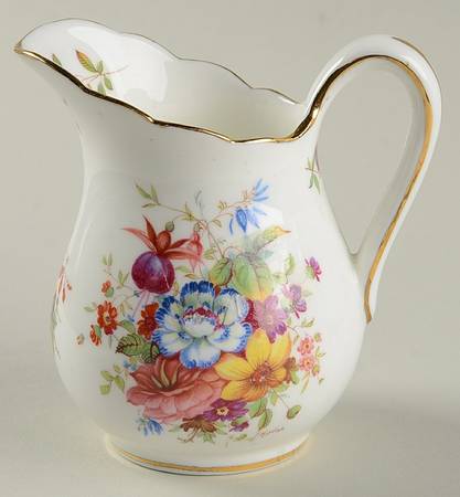 Minuet Mini Creamer