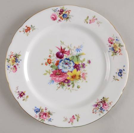 Minuet Luncheon Plate