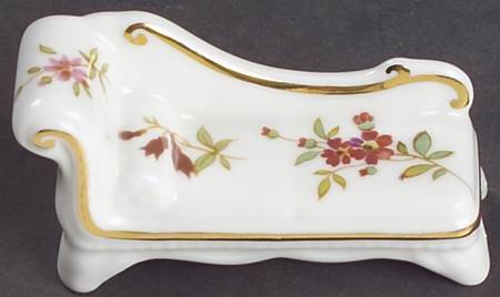 Minuet Chaise Lounge Figurine