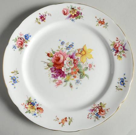 Minuet Luncheon Plate