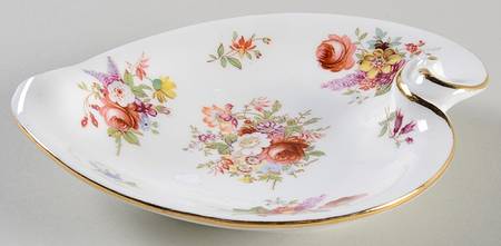 Minuet Nut Dish