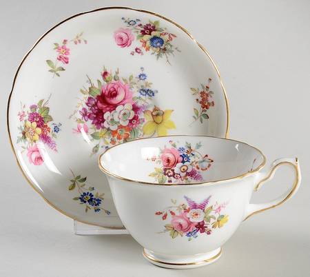Minuet Footed Cup & Saucer Set
