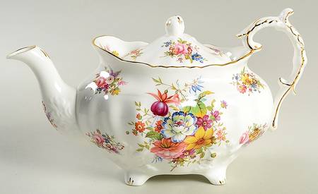 Minuet Teapot & Lid