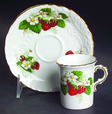 Strawberry Ripe (Small Scallops On Edge) Flat Demitasse Cup & Saucer Set