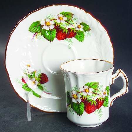 Strawberry Ripe (Small Scallops On Edge) Flat Demitasse Cup & Saucer Set