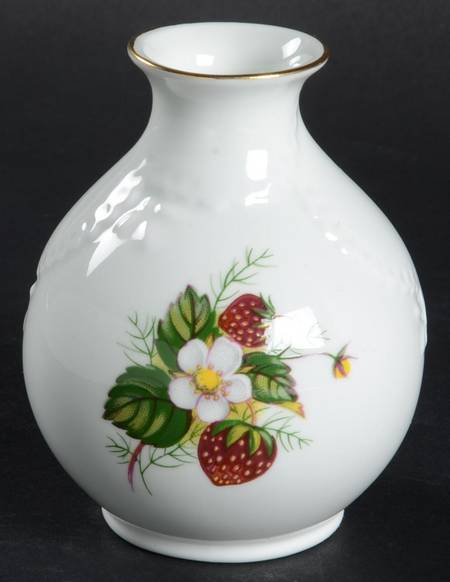 Strawberry Ripe (Small Scallops On Edge) 3" Mini Bud Vase
