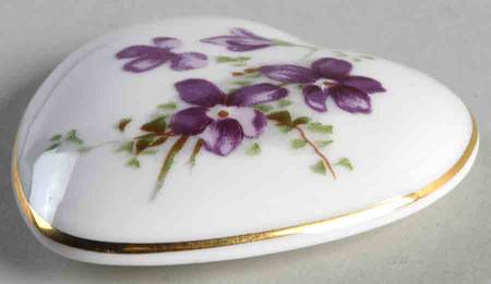 Victorian Violets Small Heart Shape Box-Lid
