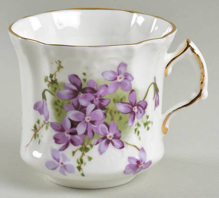 Victorian Violets Flat Cup