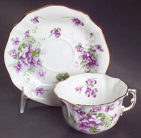 Victorian Violets Flat Cup & Saucer Set