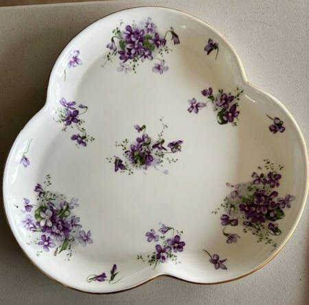 Victorian Violets Clover Shaped Dish