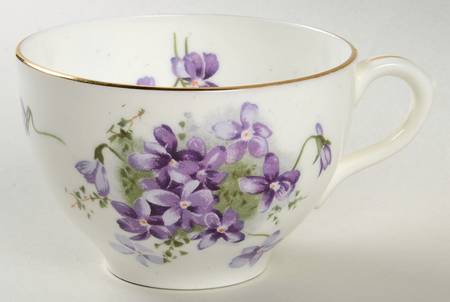 Victorian Violets Flat Cup