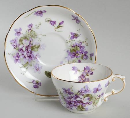 Victorian Violets Flat Cup & Saucer Set