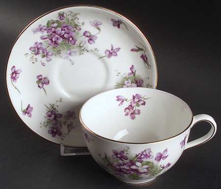 Victorian Violets Oversized Cup & Saucer Set