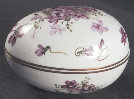 Victorian Violets Small Egg Box & Lid