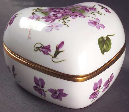 Victorian Violets Heart Shape Box & Lid