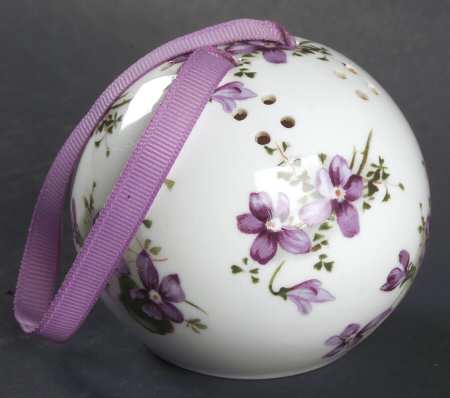 Victorian Violets Pommander