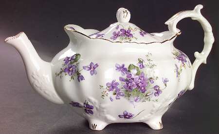 Victorian Violets Teapot & Lid