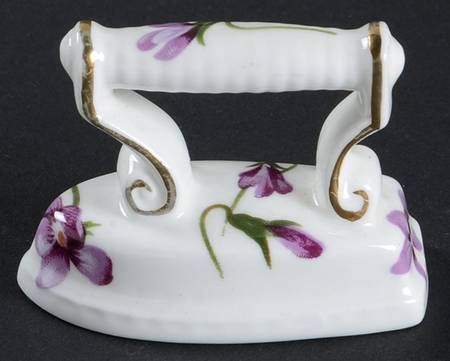 Victorian Violets Miniature Iron