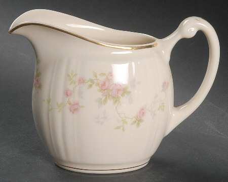 Primrose Creamer