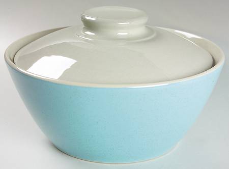 Blue Mist Round Covered Vegetable