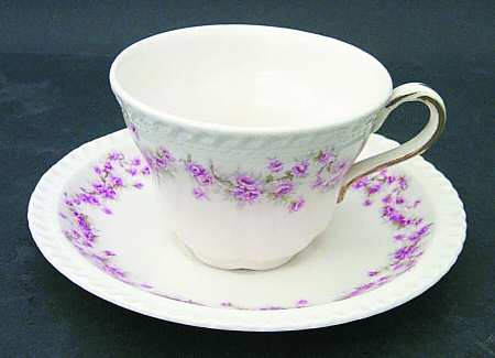 Bridal Rose (Royal Gadroon, No Trim) Flat Cup & Saucer Set