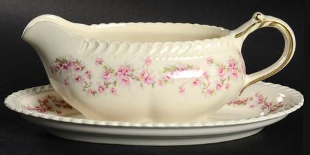 Bridal Rose (Royal Gadroon, No Trim) Gravy Boat & Underplate/Relish