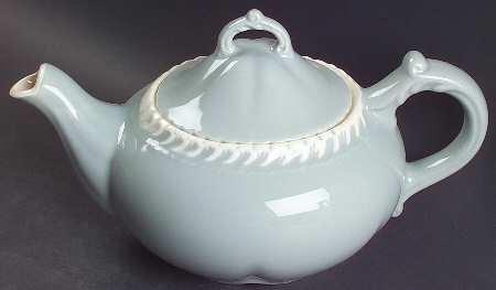 Chesterton Light Gray Teapot & Lid