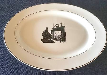 Colonial Lady (Smooth) Platinum Trim 11" Oval Serving Platter