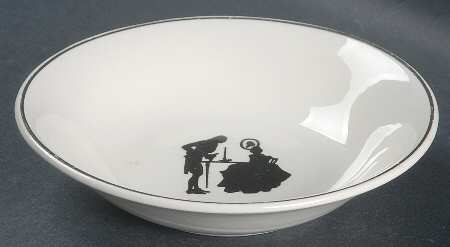 Colonial Lady (Smooth) Platinum Trim Fruit/Dessert (Sauce) Bowl