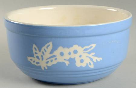 Dainty Flower Blue (Virginia) 7" Mixing Bowl