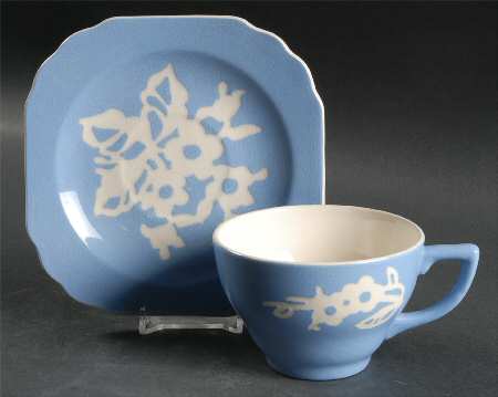 Dainty Flower Blue (Virginia) Flat Cup & Saucer Set