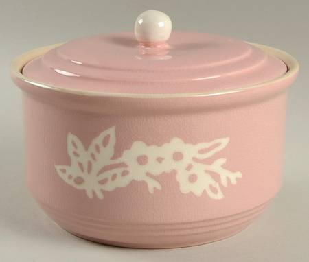 Dainty Flower Pink (Virginia) 1 Qt Round Covered Casserole
