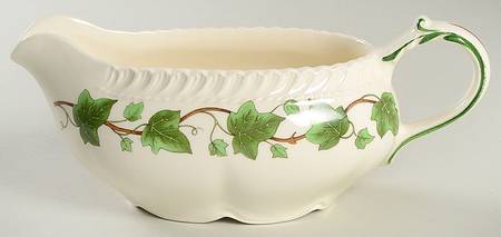 Ivy Gravy Boat