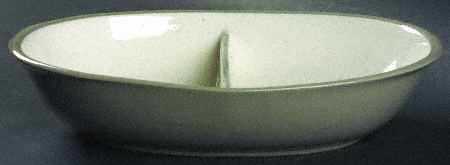 Lemon Tree 10" Oval Divided Vegetable Bowl